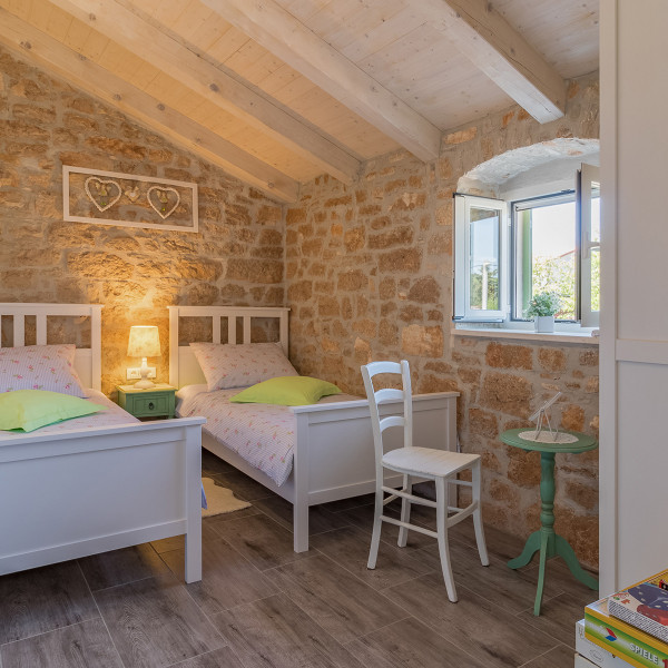 Bedrooms, Villa Nonni, Villa Nonni - Authentic Stone House with a private pool in Istria, Croatia Vi&scaron;njan