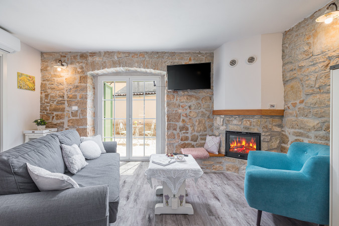 Relaxing interior, Villa Nonni - Authentic Stone House with a private pool in Istria, Croatia Vi&scaron;njan