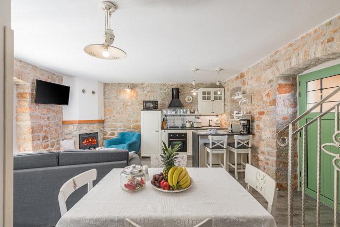 Relaxing interior, Villa Nonni - Authentic Stone House with a private pool in Istria, Croatia Vi&scaron;njan