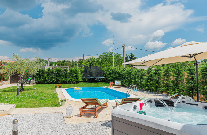 The majestic exterior, Villa Nonni - Authentic Stone House with a private pool in Istria, Croatia Vi&scaron;njan