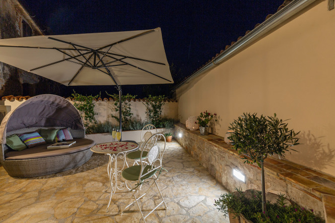 The majestic exterior, Villa Nonni - Authentic Stone House with a private pool in Istria, Croatia Vi&scaron;njan